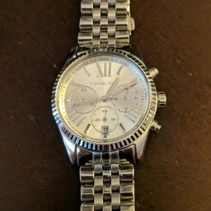 Michael Kors Lexington silver watch